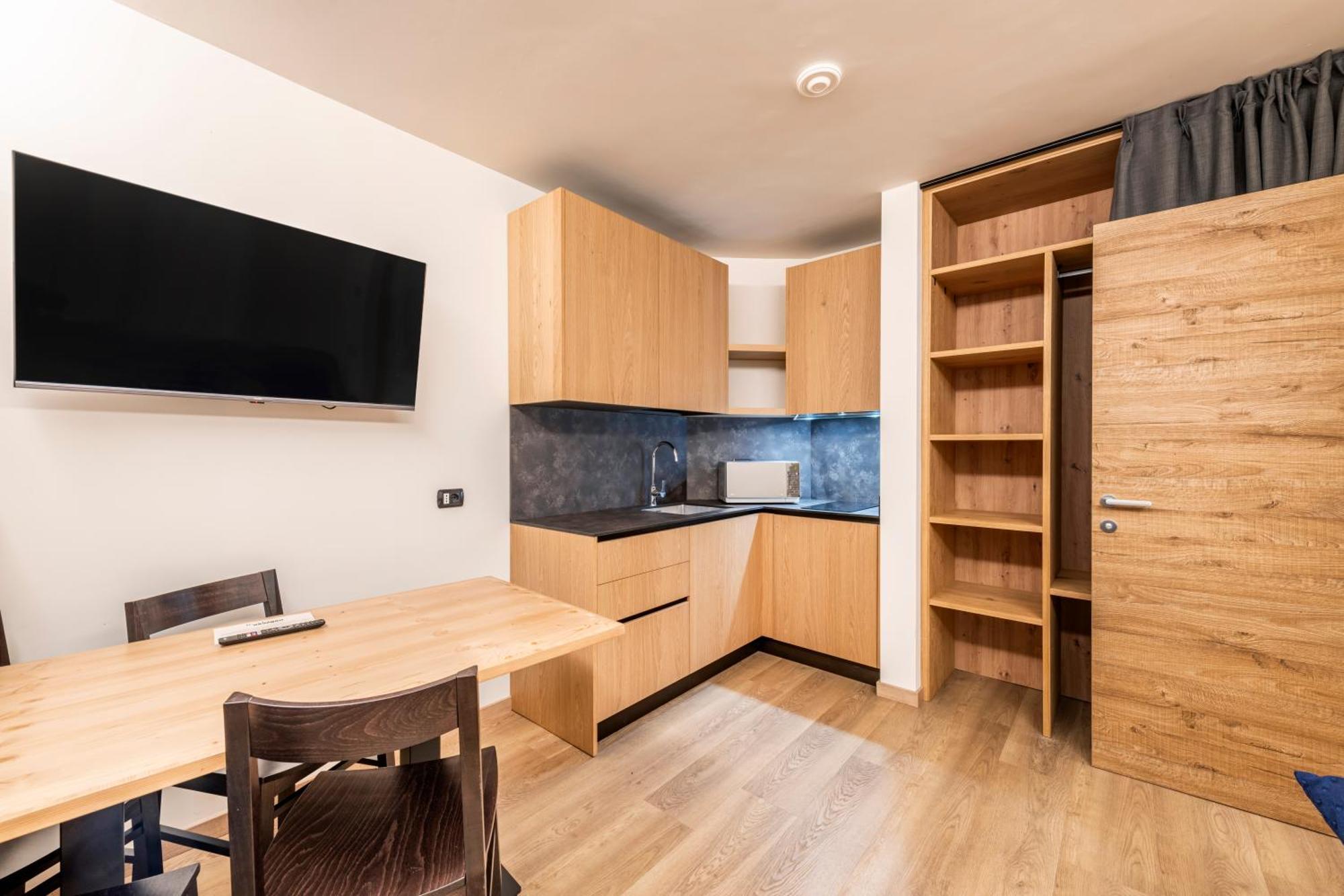 Aparthotel Nevegall 3*
